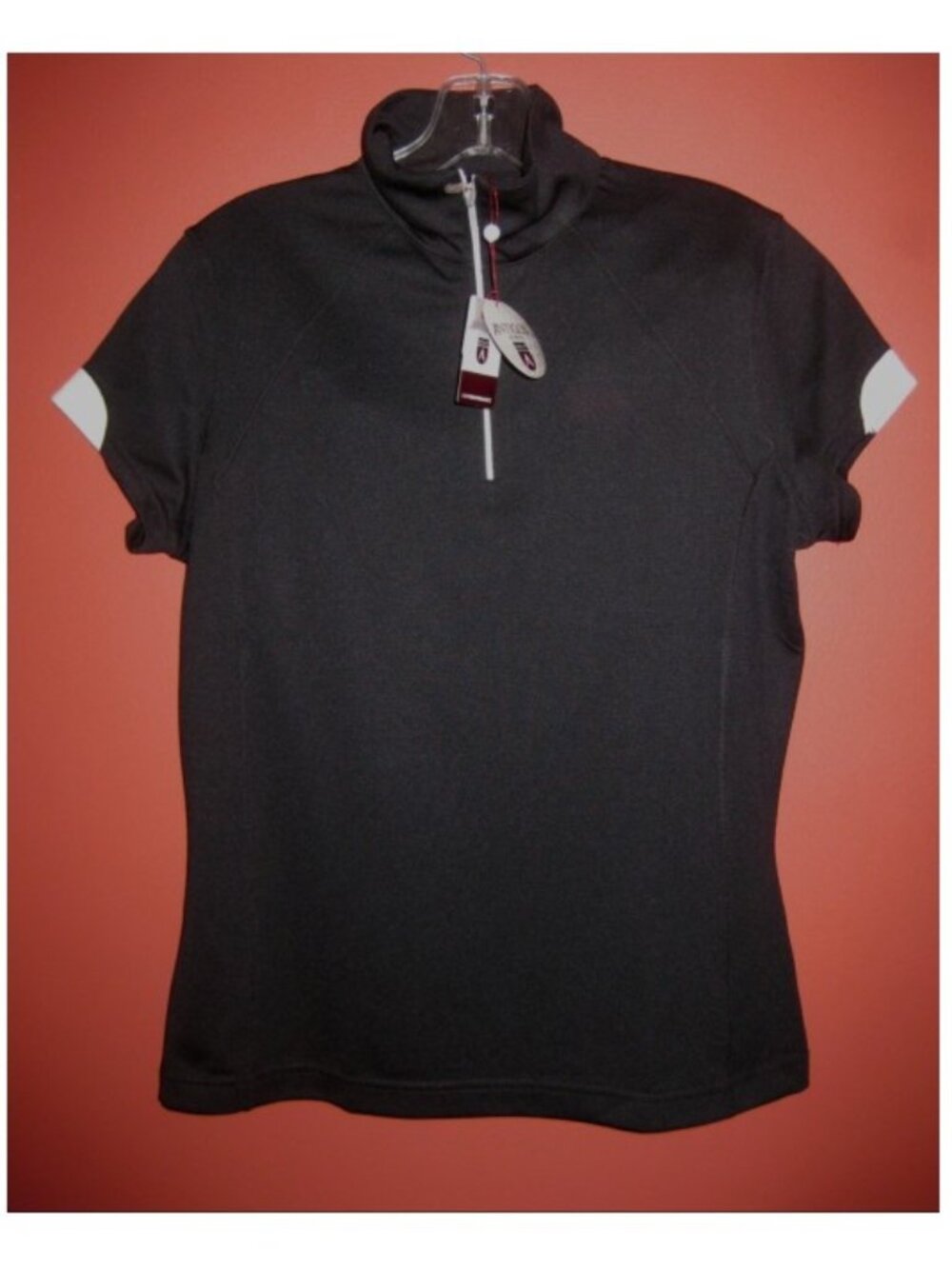 NWT Golf shirt M Black White trim Short sleeve Top zipper Wicks Cools Desert Dry